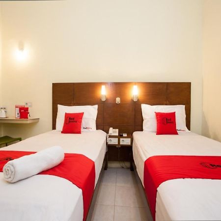 Reddoorz Near Marvel City Mall Wonotjolo Εξωτερικό φωτογραφία