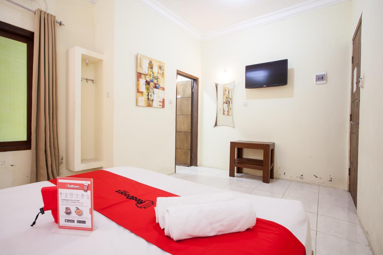 Reddoorz Near Marvel City Mall Wonotjolo Εξωτερικό φωτογραφία