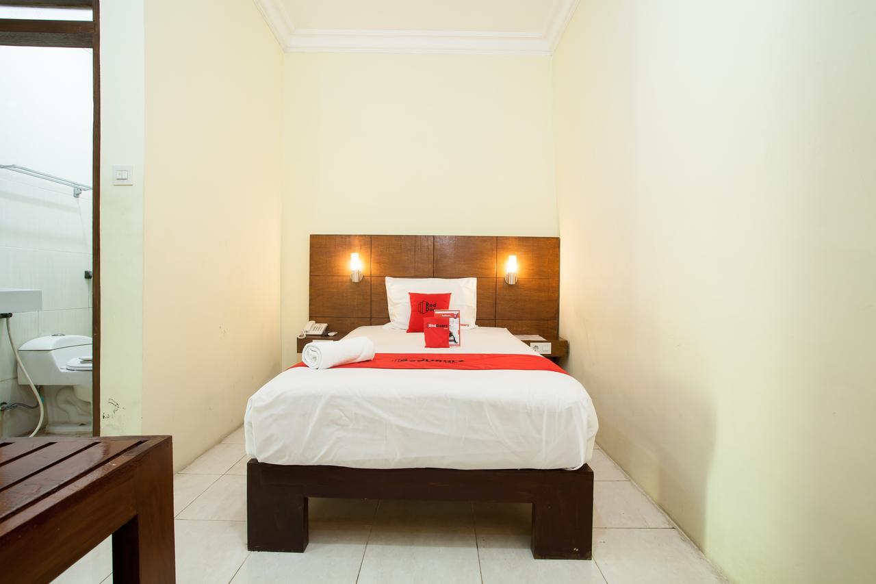 Reddoorz Near Marvel City Mall Wonotjolo Εξωτερικό φωτογραφία